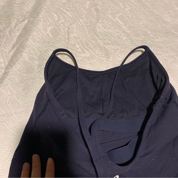 Lululemon Power Y Tank size 6 - Picture 3 of 3